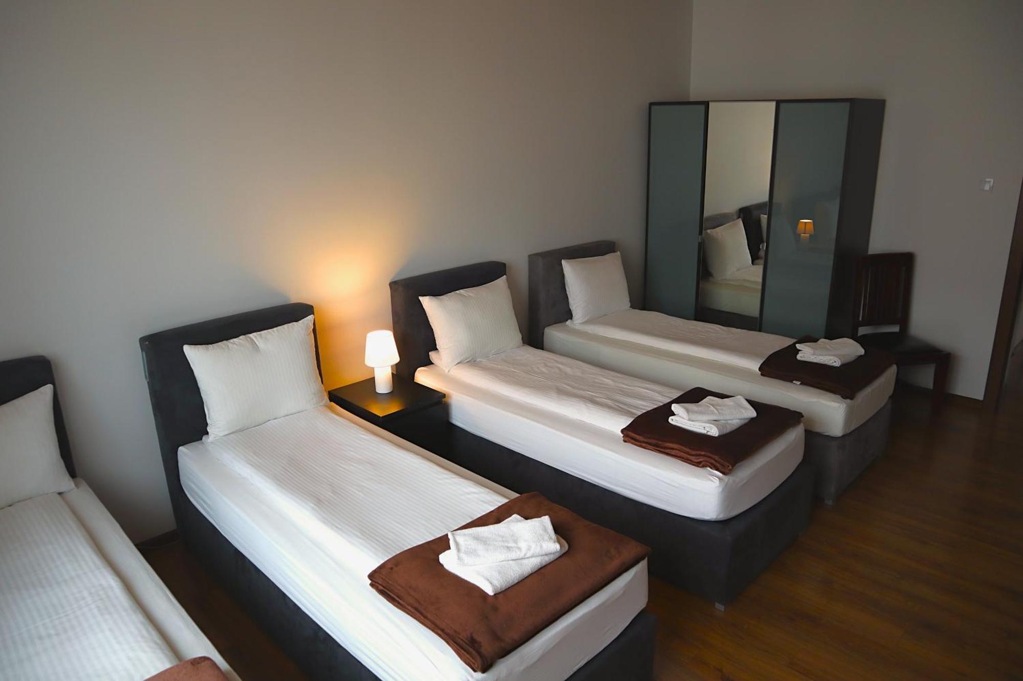 Fogra Travel Apartment Krakow Exterior photo
